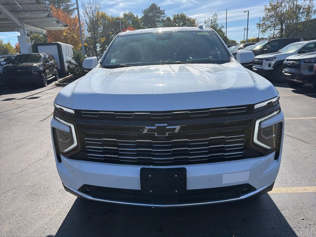 New 2026 Chevrolet Suburban High Country image 2