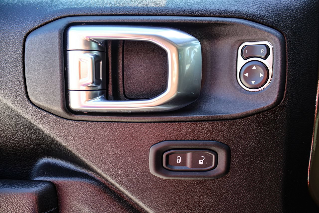 Used 2024 Jeep Wrangler Sport AWD/4WD image 14
