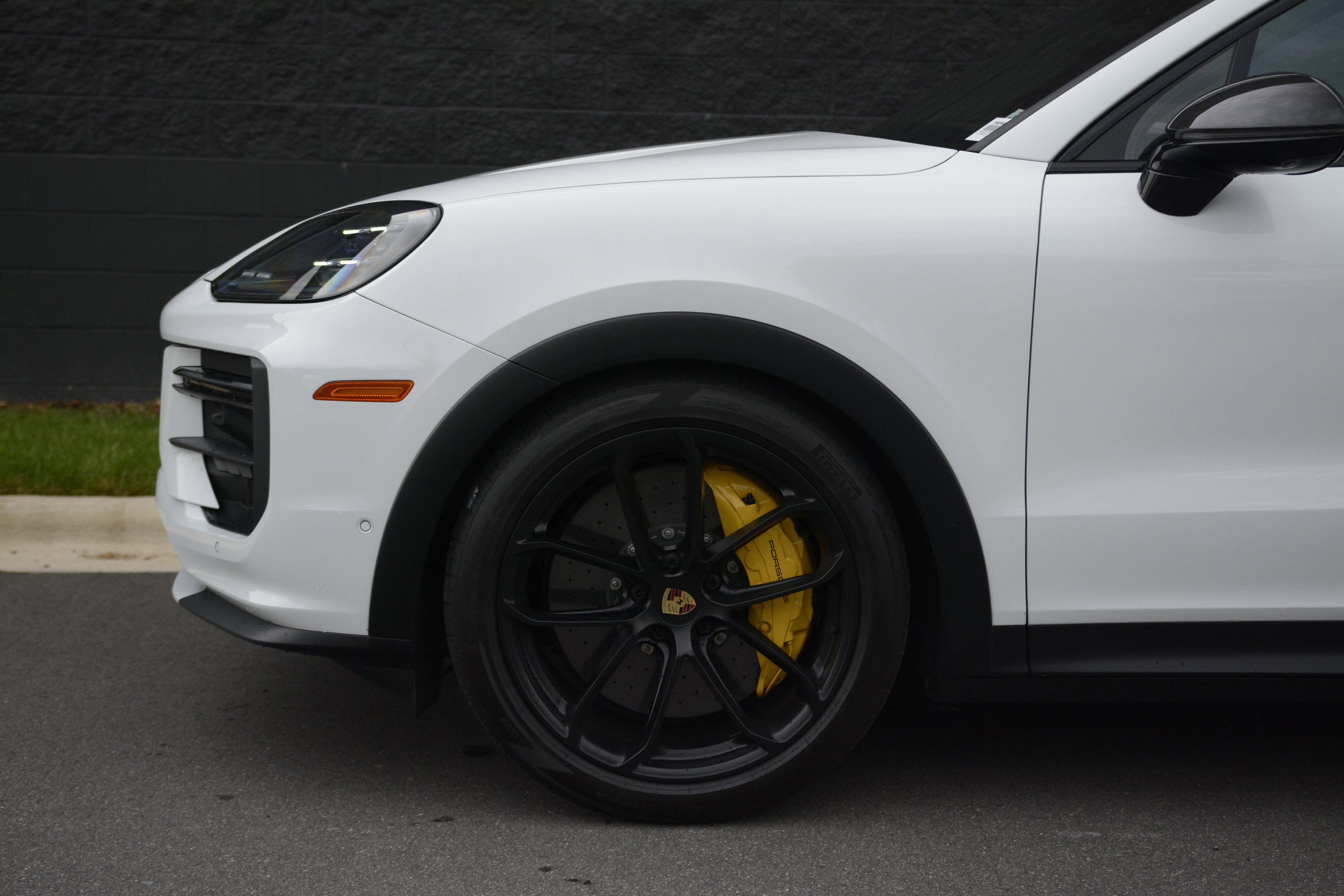 Certified 2024 Porsche Cayenne Turbo GT AWD/4WD image 40