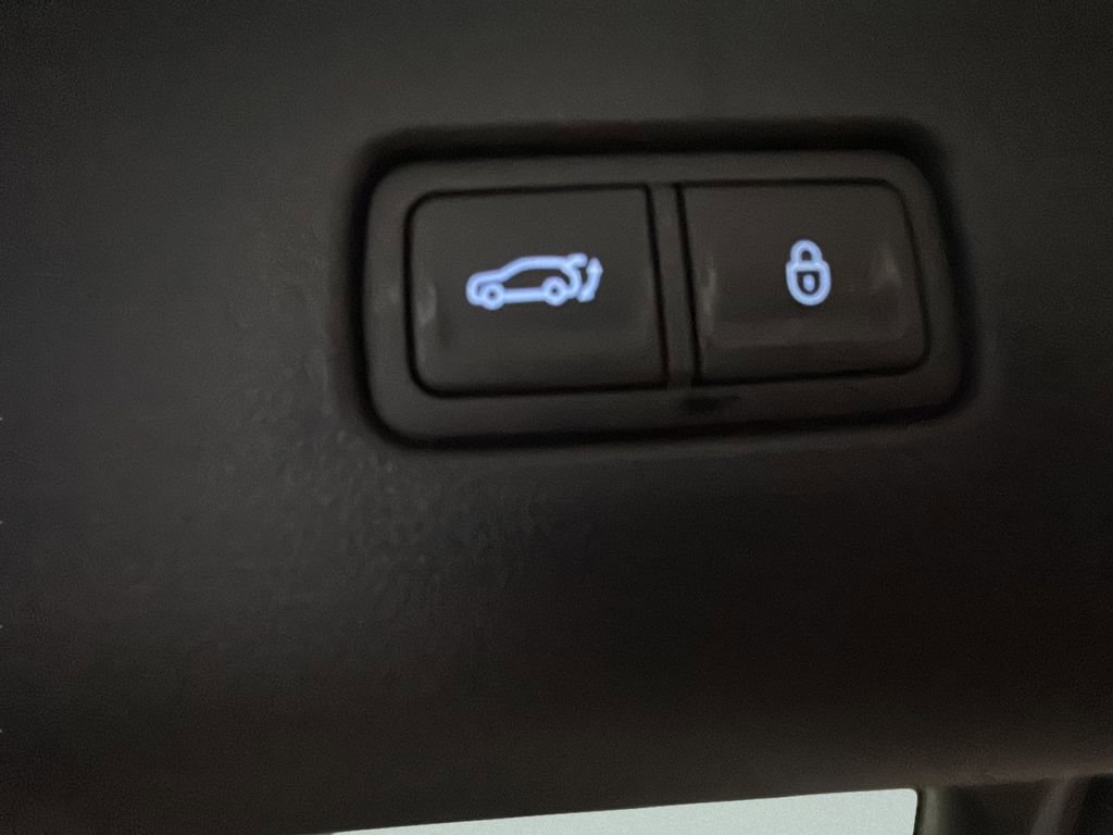 New 2026 Genesis GV70 2.5T image 18