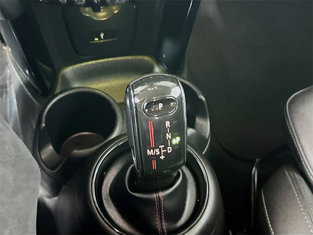 Used 2021 MINI Cooper S image 16