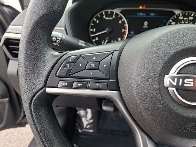 Used 2024 Nissan Altima 2.5 SV image 19