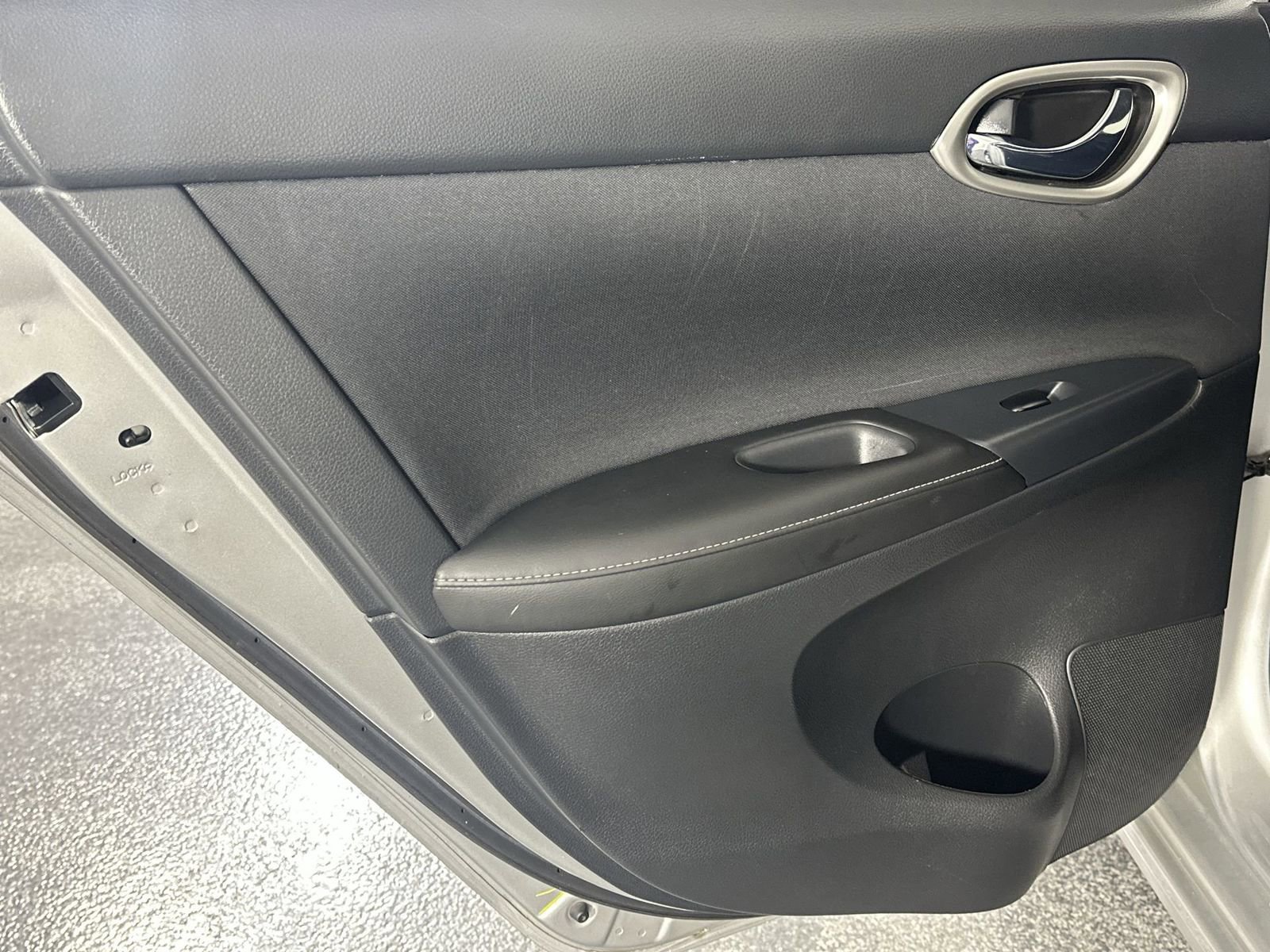 Used 2017 Nissan Sentra SV image 30