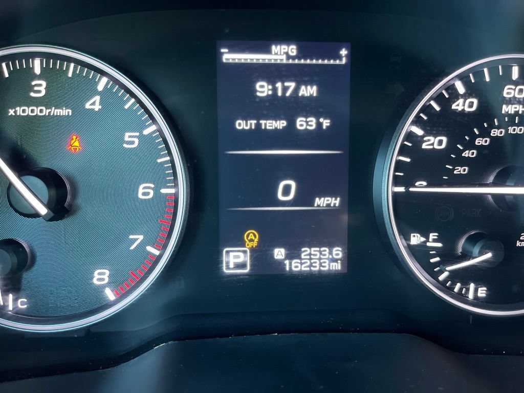 Certified 2025 Subaru Outback Premium w/ Popular Package #1A AWD/4WD image 18