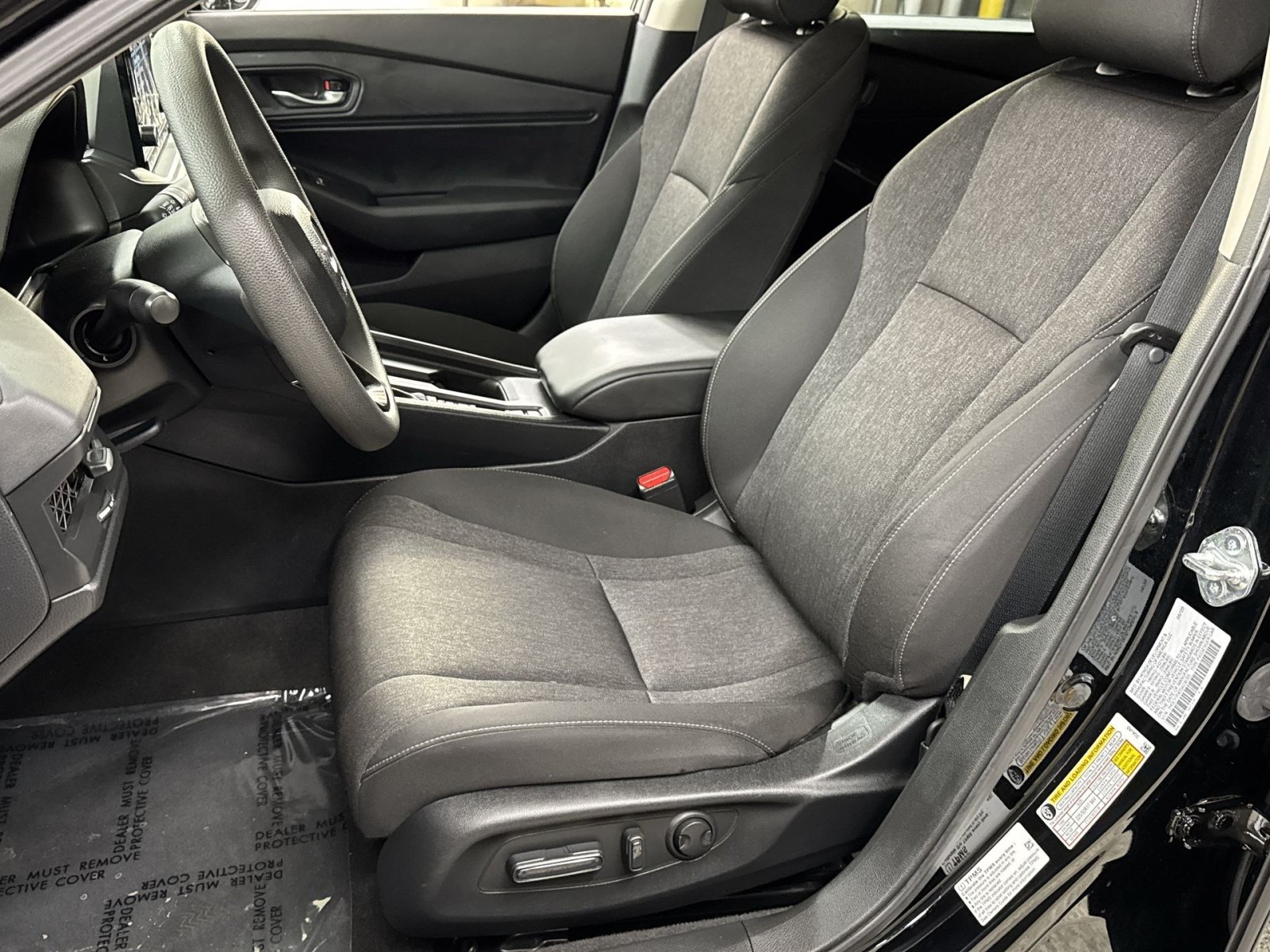 Used 2025 Honda Accord SE image 25