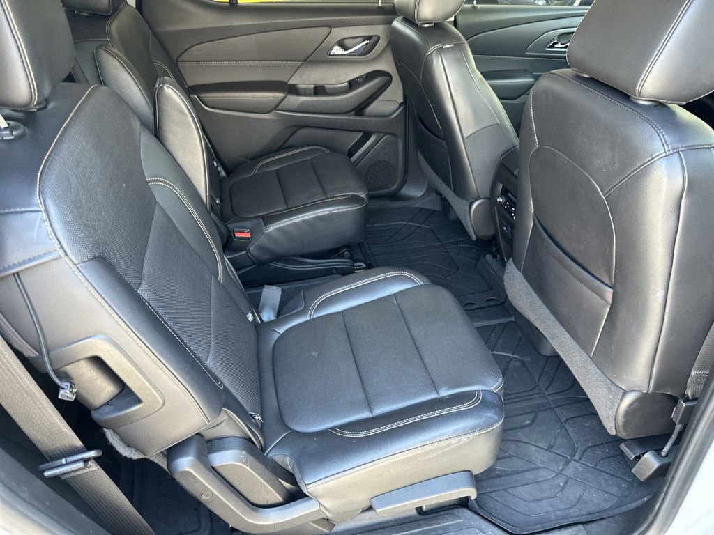 Used 2019 Chevrolet Traverse Premier w/ LPO, Floor Liner Package AWD/4WD image 34