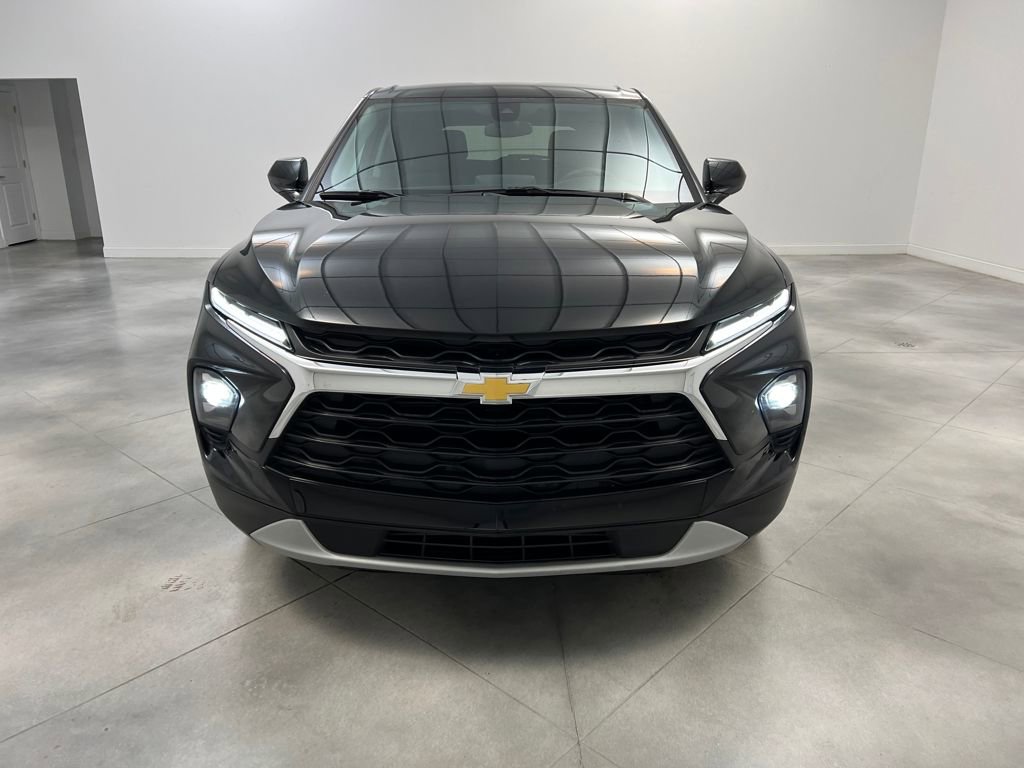 Used 2025 Chevrolet Blazer LT video 2