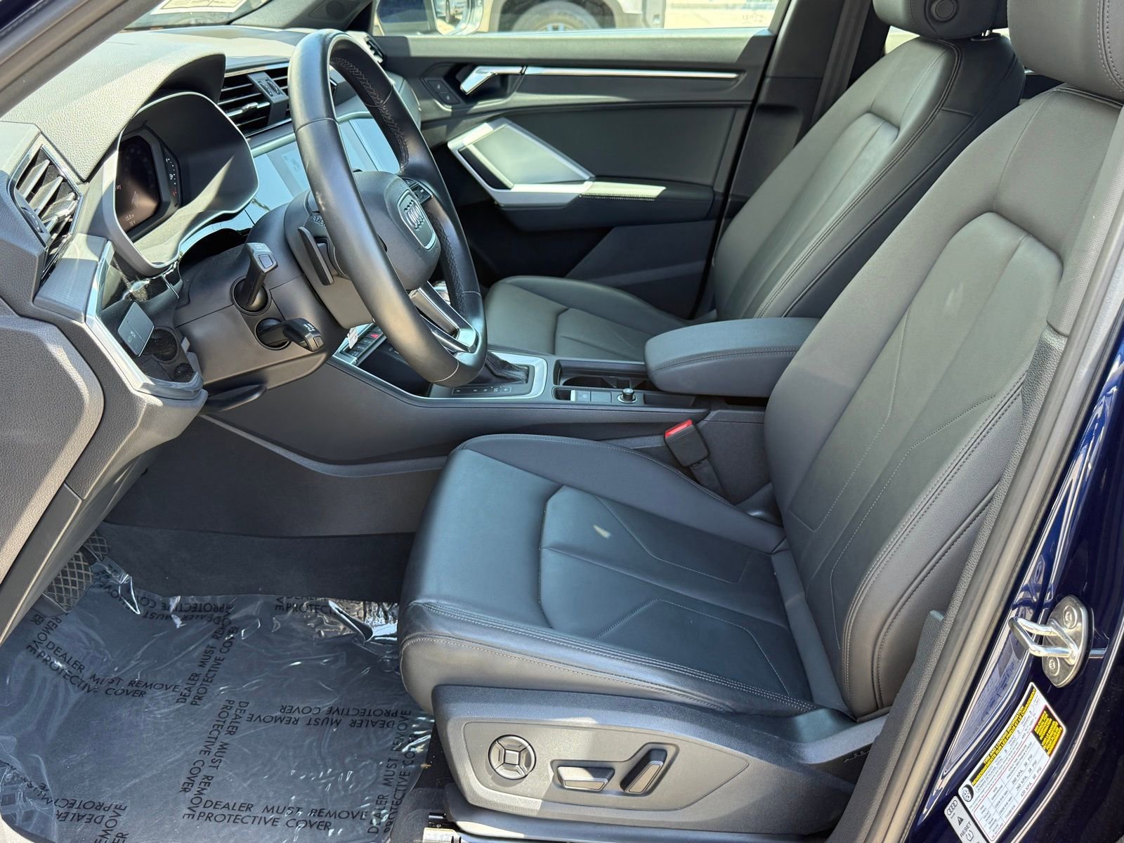 Used 2022 Audi Q3 2.0T Premium AWD/4WD image 25