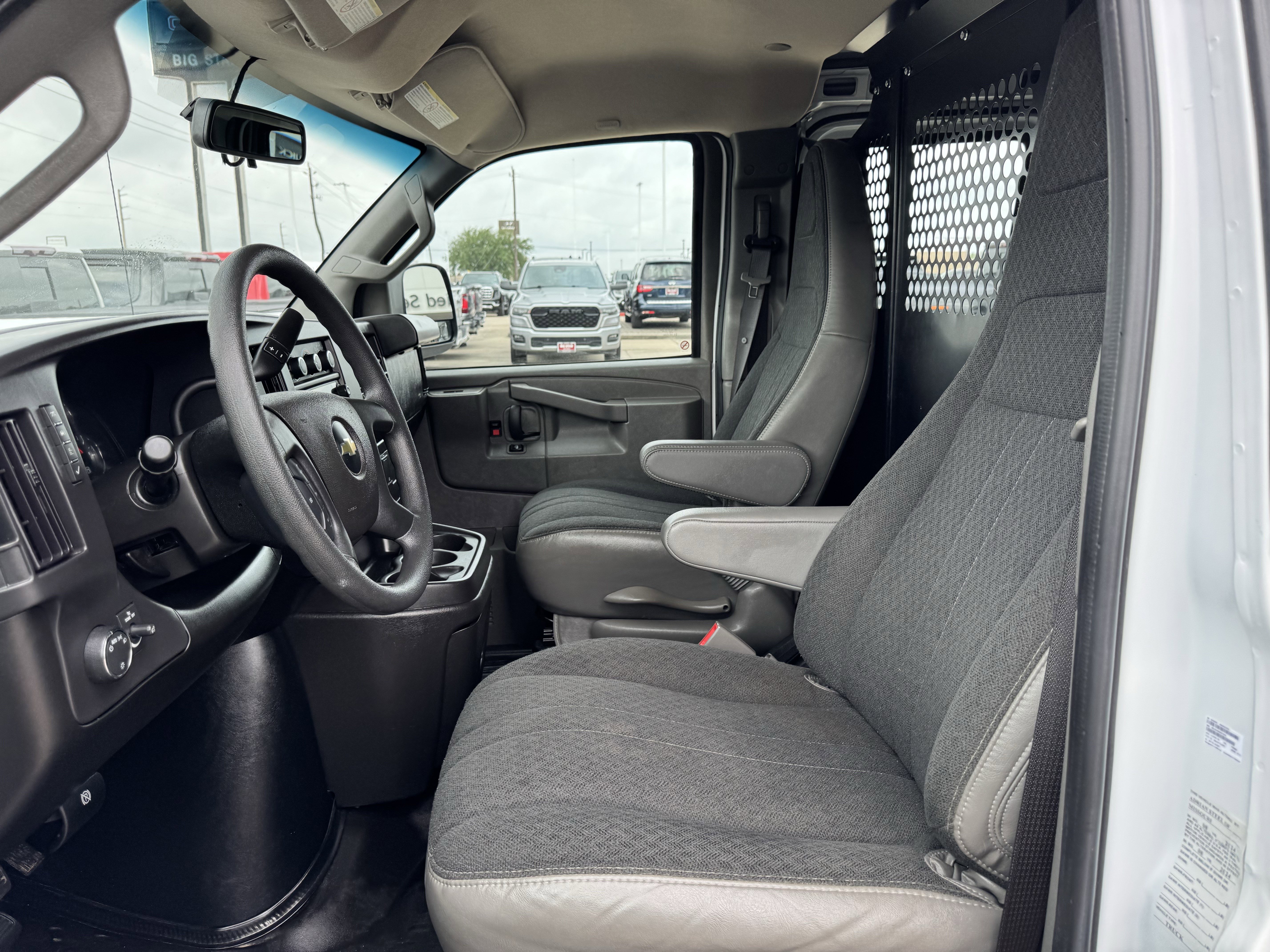 Used 2024 Chevrolet Express 2500 w/ Driver Convenience Package RWD image 26