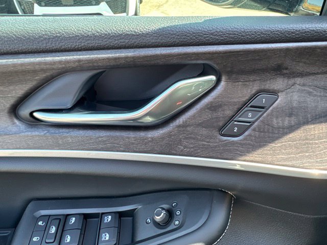 New 2027 Jeep Grand Cherokee L Limited AWD/4WD image 10
