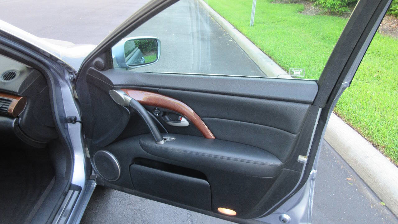 Used 2005 Acura RL AWD/4WD image 23