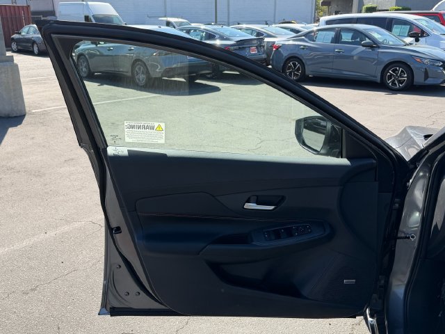 New 2027 Nissan Sentra SR w/ SR Premium Package FWD image 12