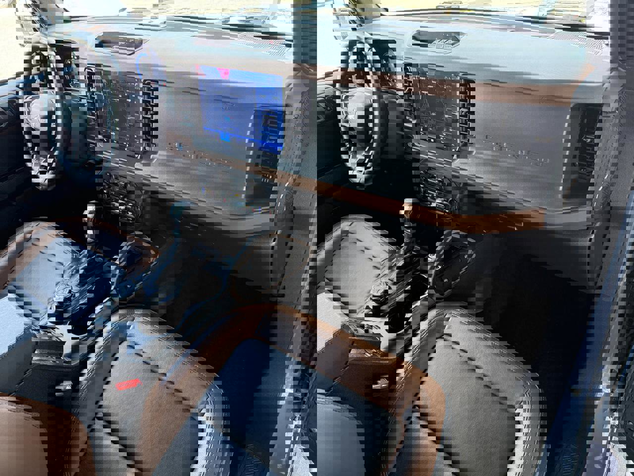 Used 2024 Ford Bronco Outer Banks image 34