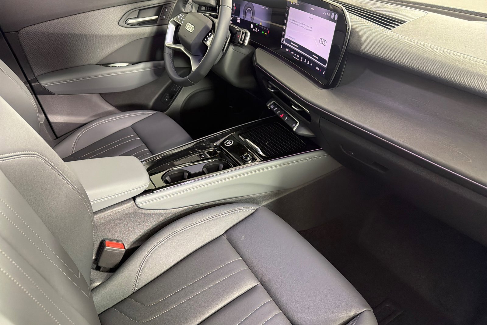 New 2026 Audi Q3 quattro 2.0T AWD/4WD image 14