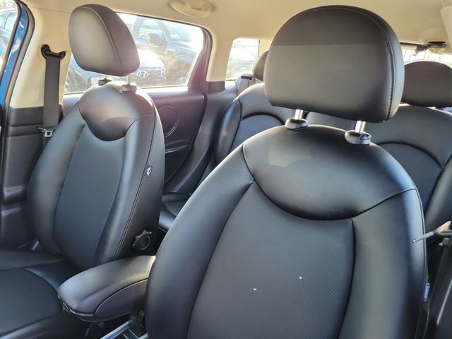 Used 2014 MINI Cooper Countryman image 16
