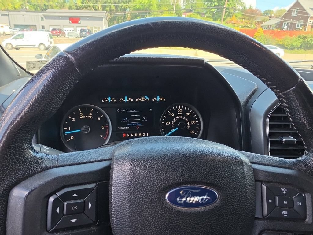 Used 2016 Ford F150 XLT w/ Equipment Group 302A Luxury AWD/4WD image 14