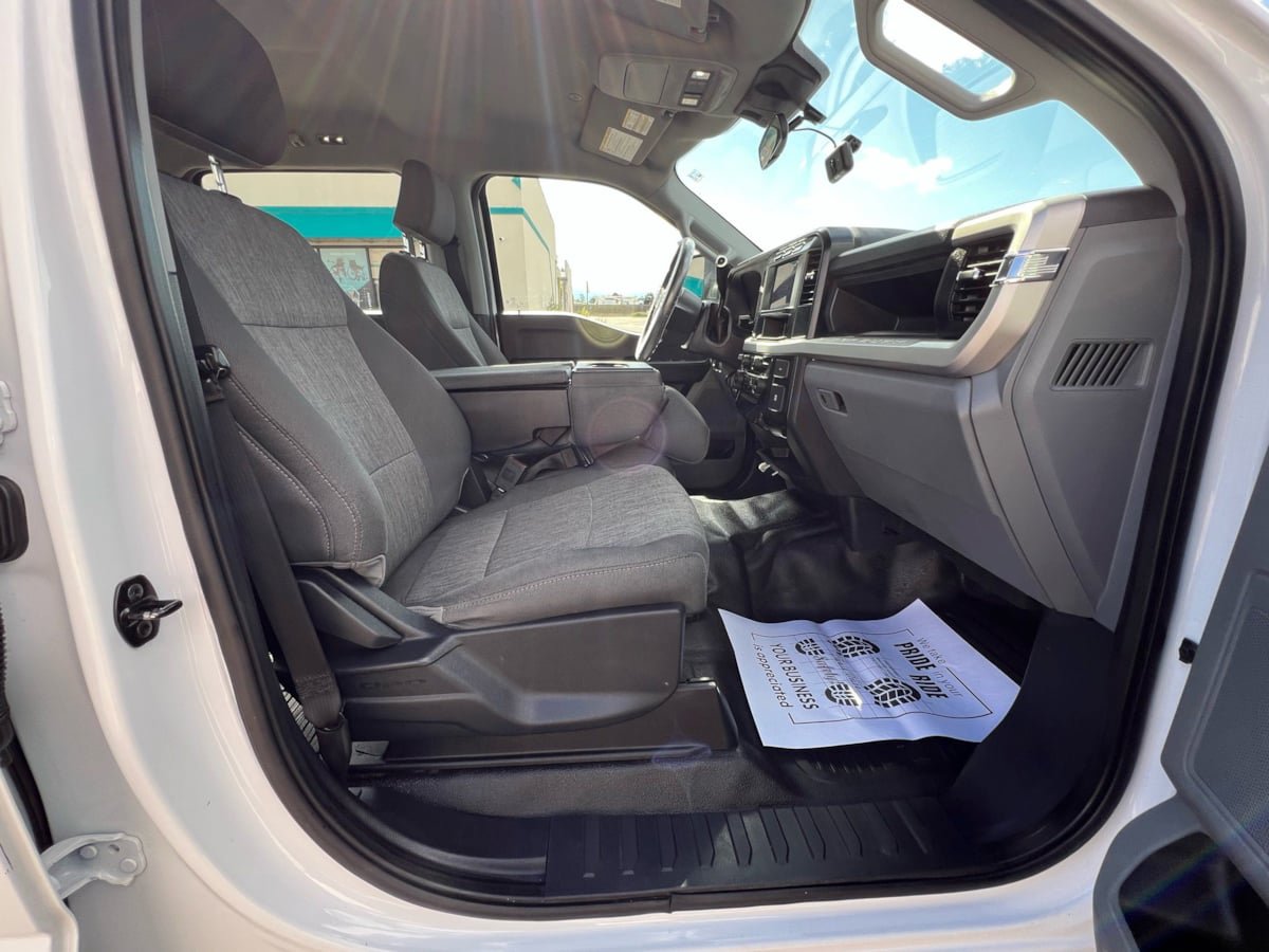 Used 2023 Ford F250 XL w/ XL Off-Road Package AWD/4WD image 9