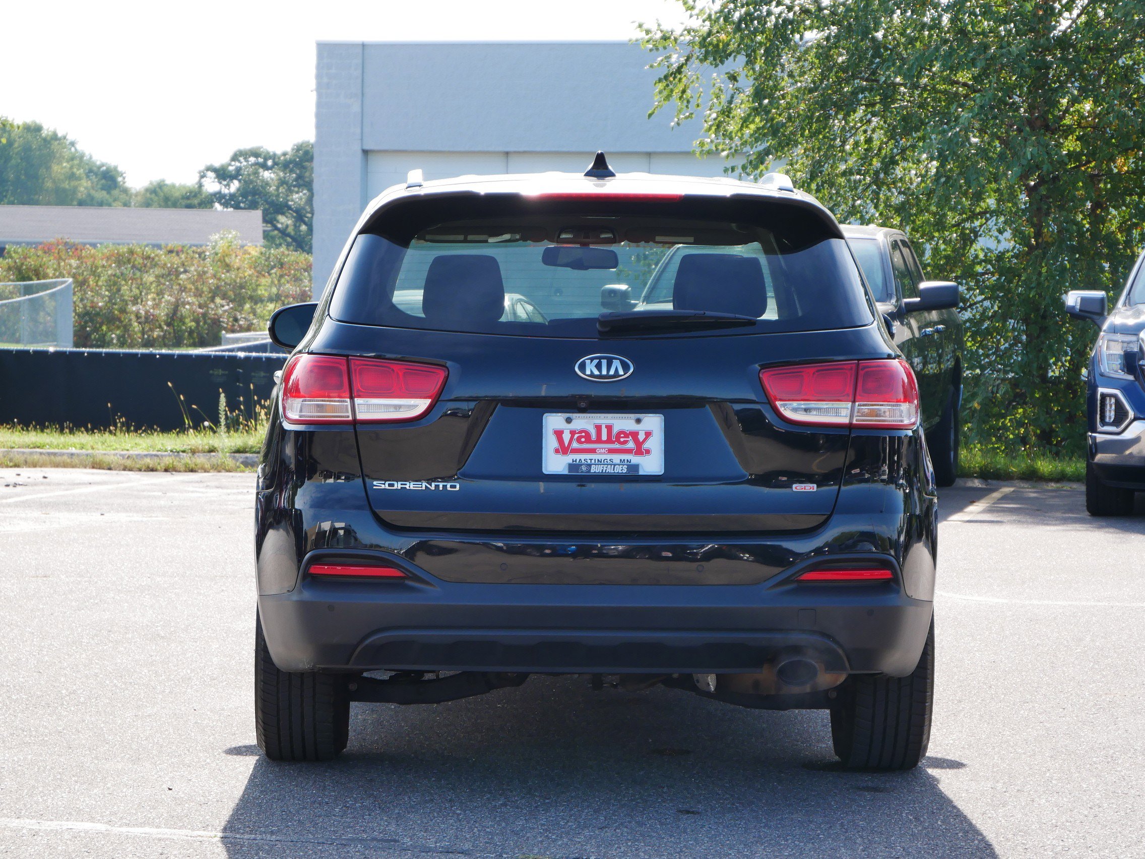 Used 2016 Kia Sorento LX w/ LX Convenience Package image 6