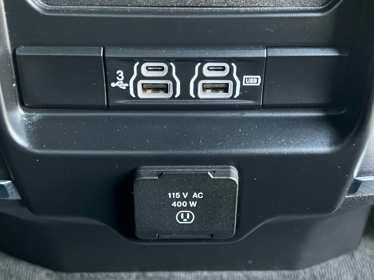 Used 2020 RAM 1500 Laramie w/ Sport Appearance Package image 33