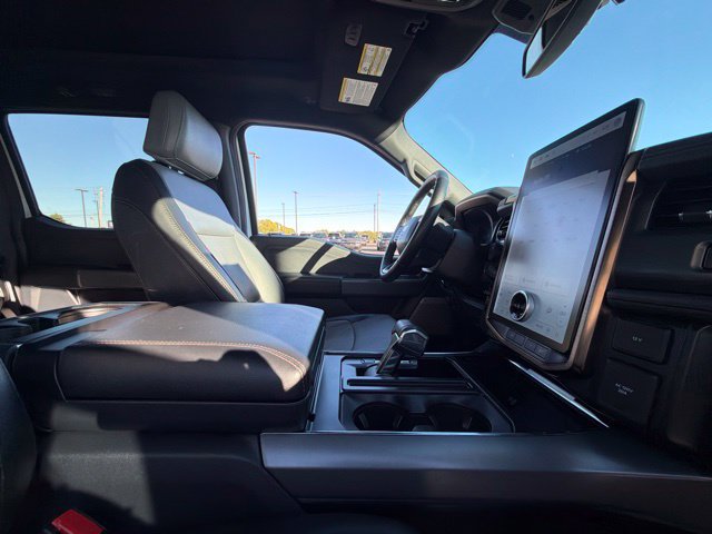 Used 2022 Ford F150 Lightning Lariat w/ Equipment Group 511A High AWD/4WD image 25