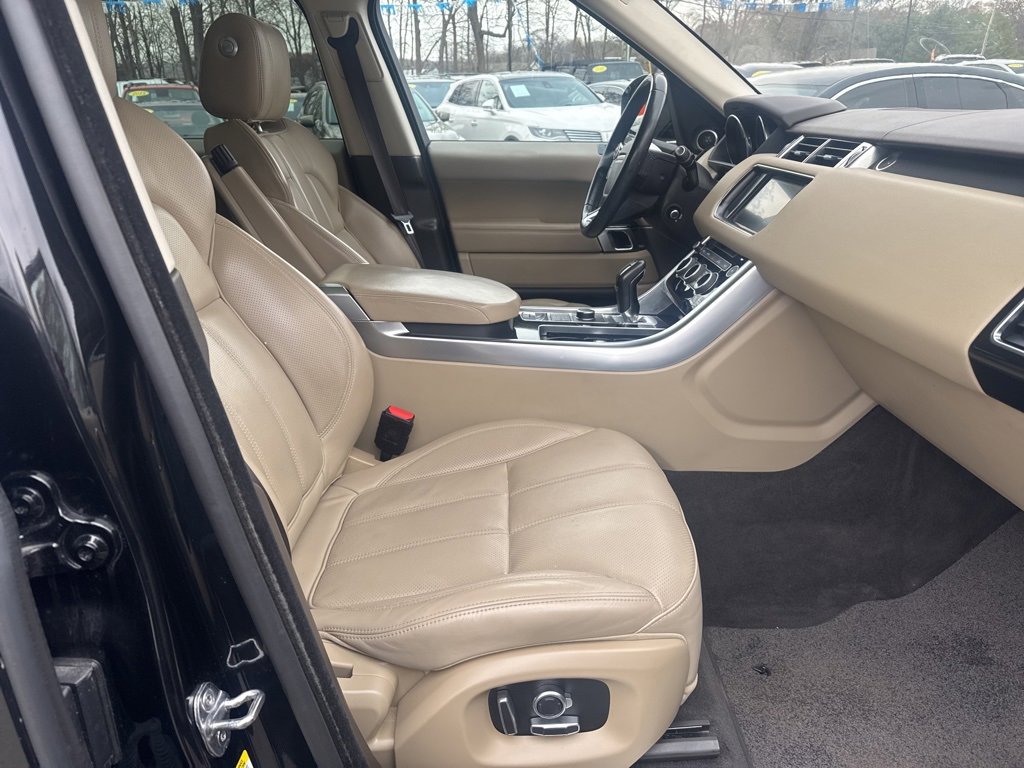 Used 2016 Land Rover Range Rover Sport HSE image 53