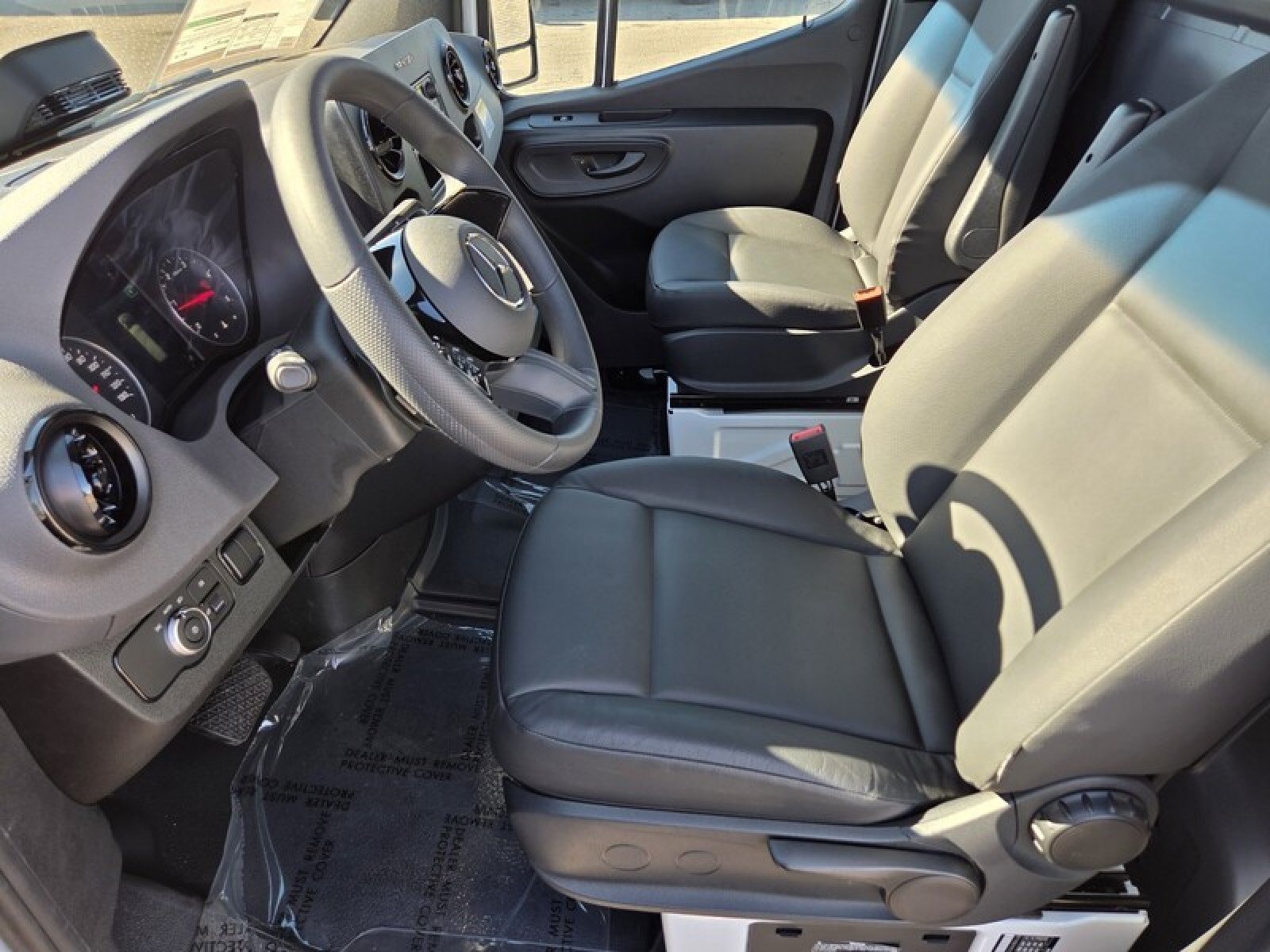 New 2025 Mercedes-Benz Sprinter 2500 image 11