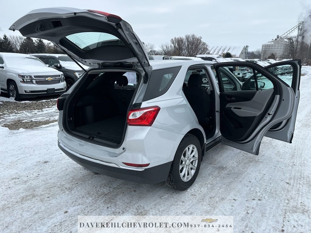 Used 2018 Chevrolet Equinox LS image 26
