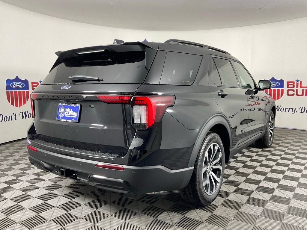 New 2026 Ford Explorer ST-Line RWD image 3