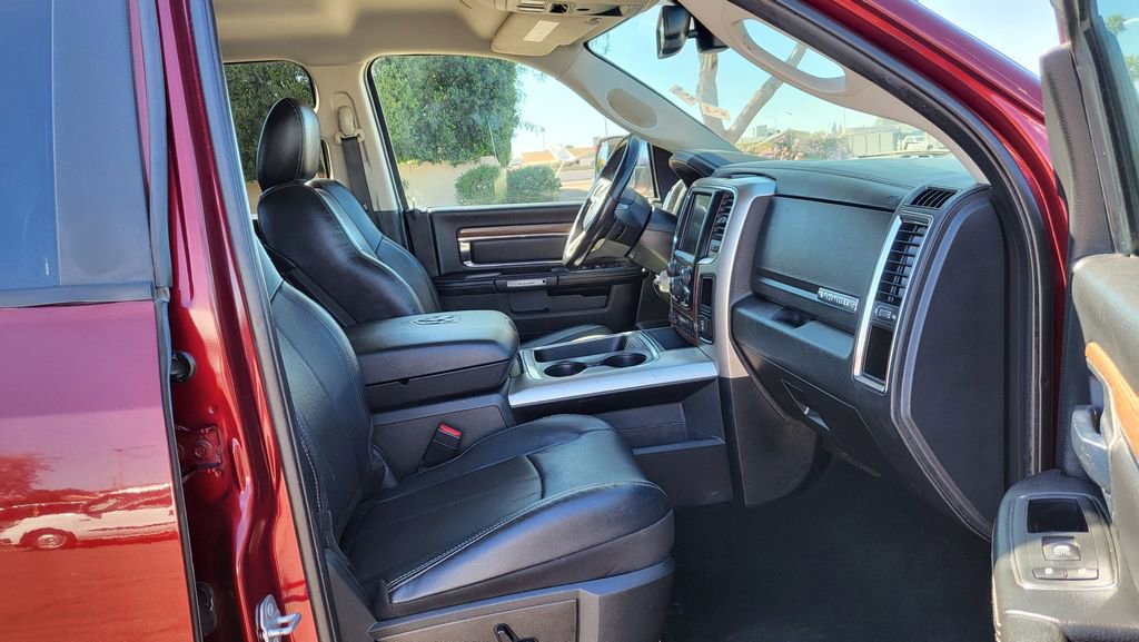 Used 2017 RAM 1500 Laramie w/ Convenience Group image 16