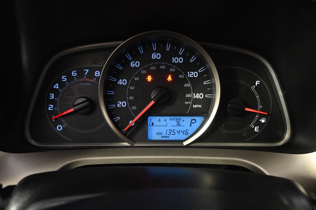 Used 2014 Toyota RAV4 XLE AWD/4WD image 25