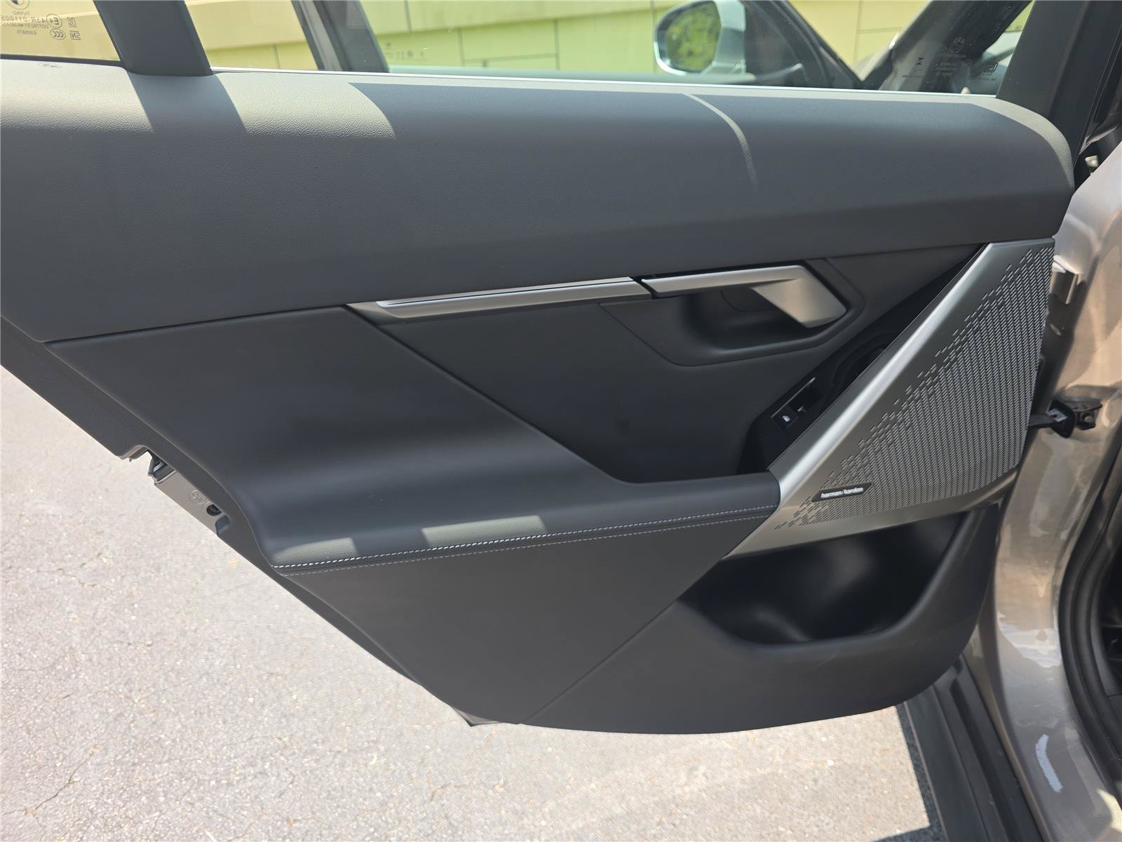 Used 2026 BMW 540i xDrive AWD/4WD image 11