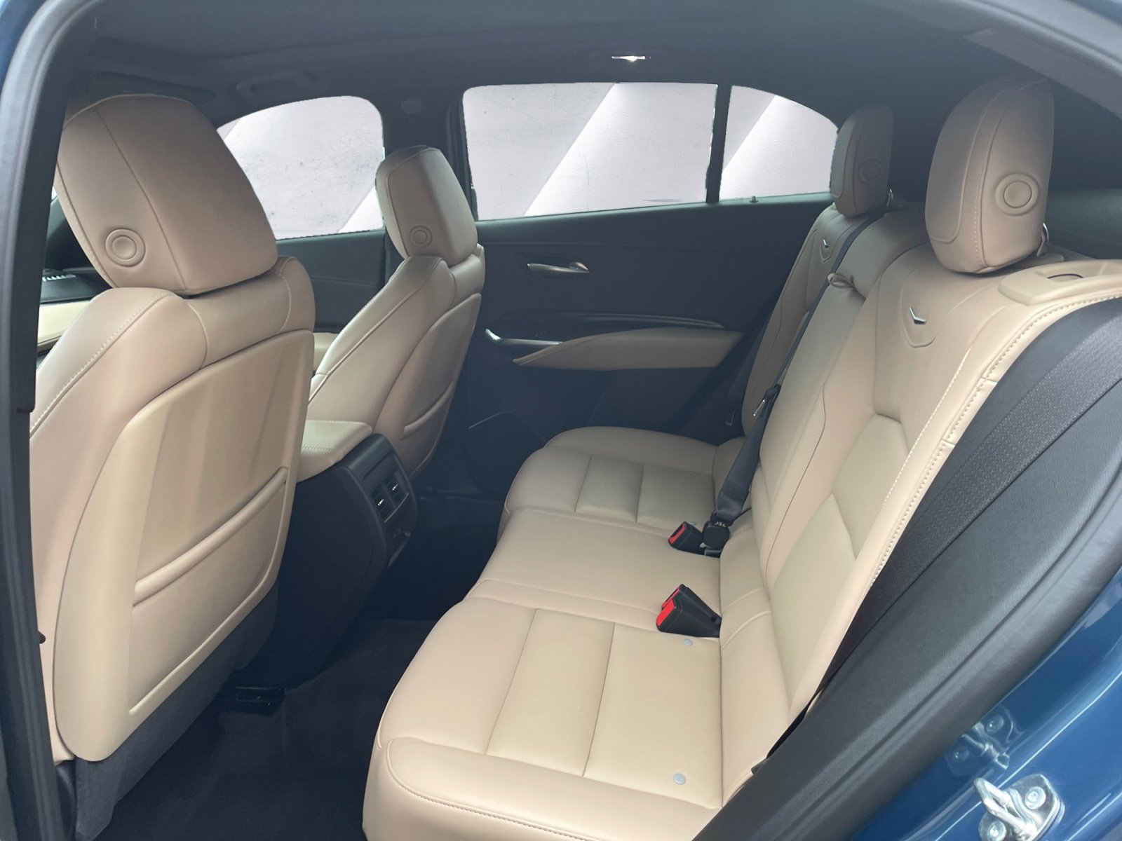 Used 2025 Cadillac XT4 Premium Luxury w/ Cold Weather Package image 14