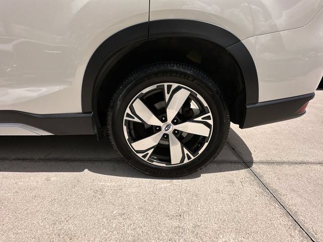 Used 2020 Subaru Forester Touring AWD/4WD image 18