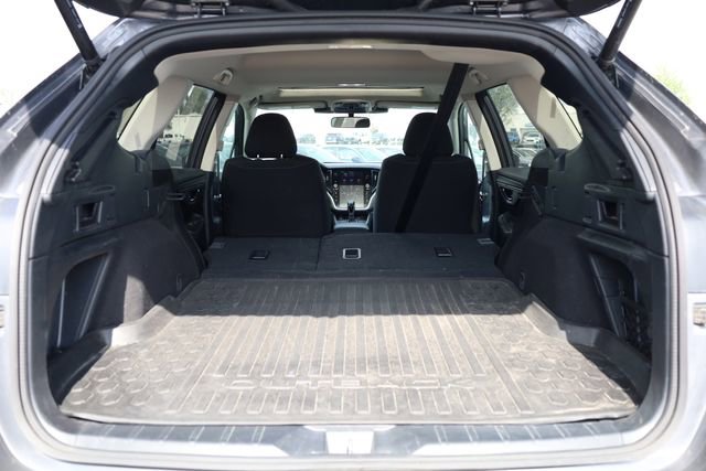 Used 2025 Subaru Outback Premium AWD/4WD image 33