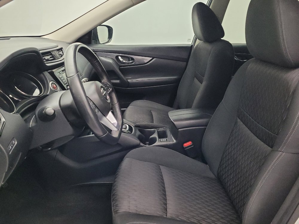 Used 2018 Nissan Rogue SV w/ Premium Package image 17