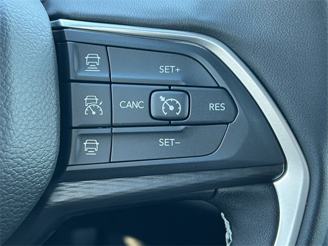 New 2025 Jeep Grand Cherokee L Laredo w/ Luxury Tech Group I image 22