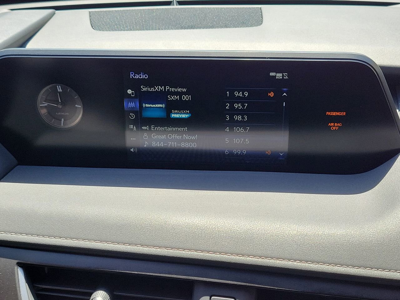 Used 2021 Lexus UX 200 image 16