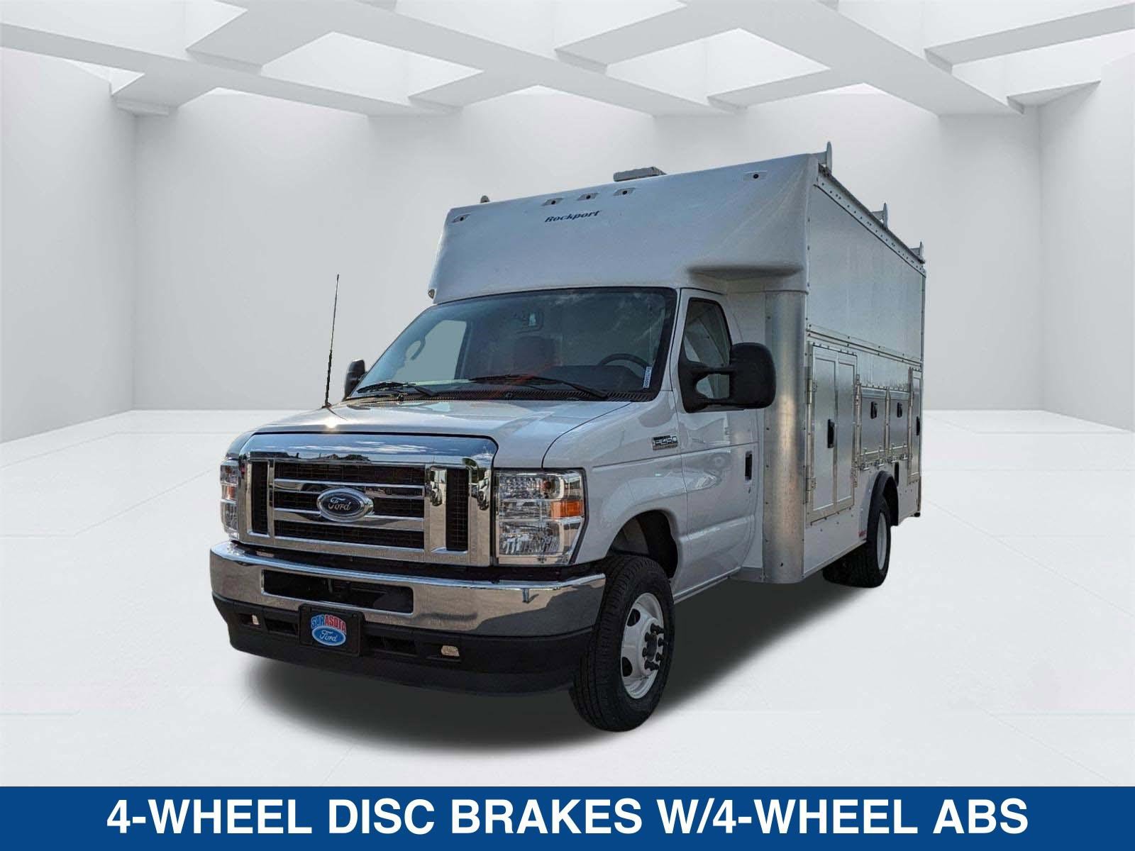 New 2025 Ford E-450 and Econoline 450 Super Duty w/ Power Equipment Group image 8