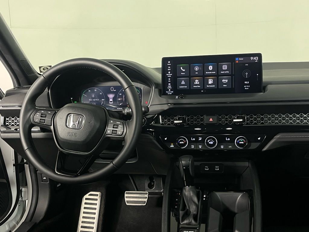 Used 2025 Honda Accord Sport image 13