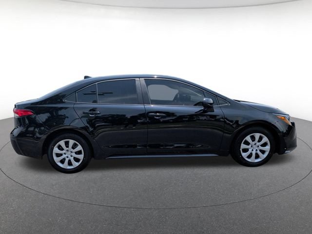Used 2024 Toyota Corolla LE FWD image 7