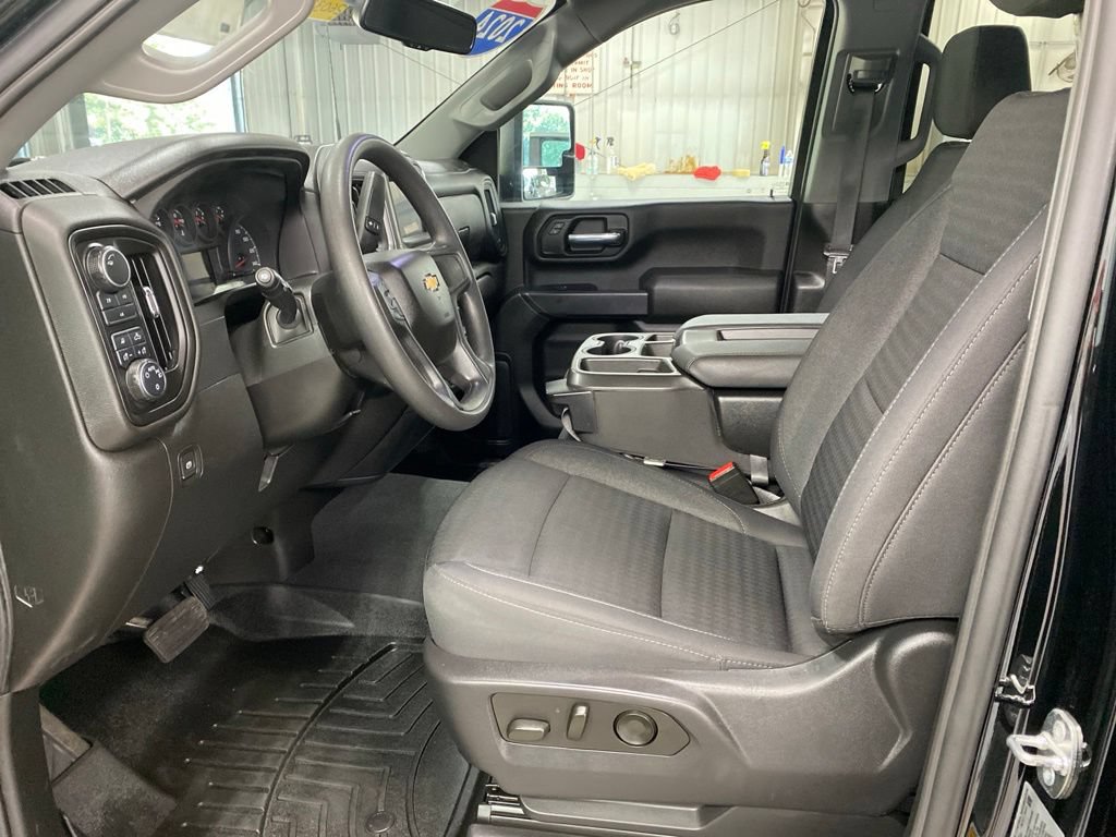 Used 2024 Chevrolet Silverado 2500 Custom w/ Custom Value Package AWD/4WD image 28