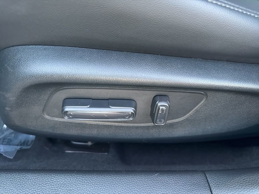 Used 2024 Honda Civic Touring image 17