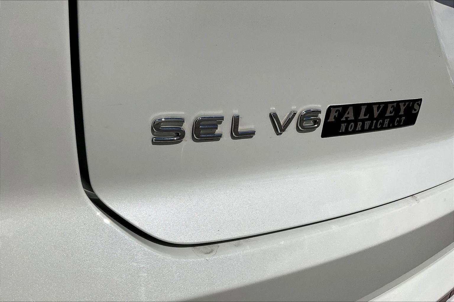 Used 2022 Volkswagen Atlas Cross Sport SEL Premium R-Line image 28