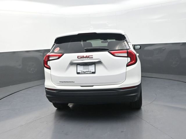 Used 2024 GMC Terrain SLE image 8