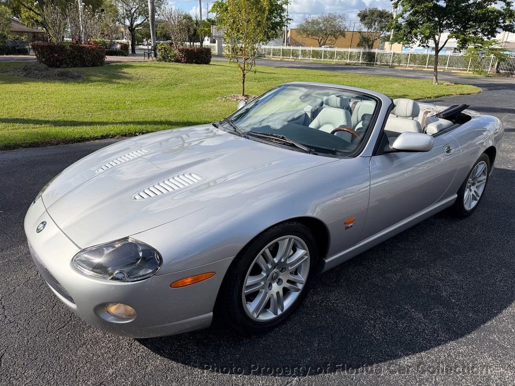 Used 2005 Jaguar XK8 Convertible image 25