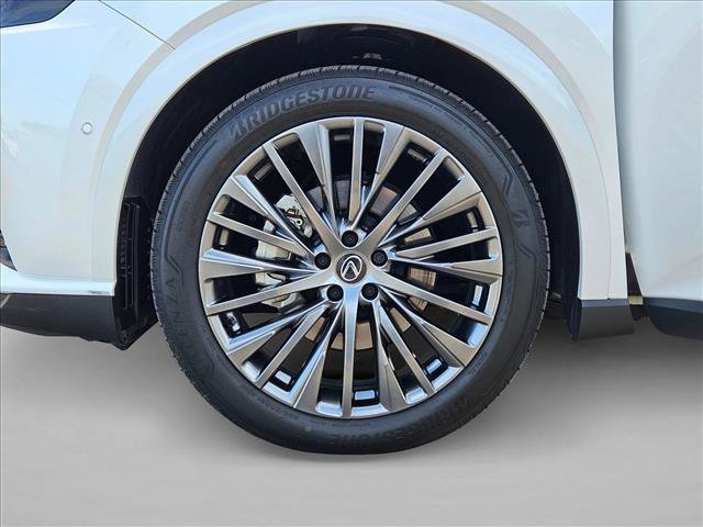 Used 2025 Lexus RX 450h AWD w/ Convenience Package image 25