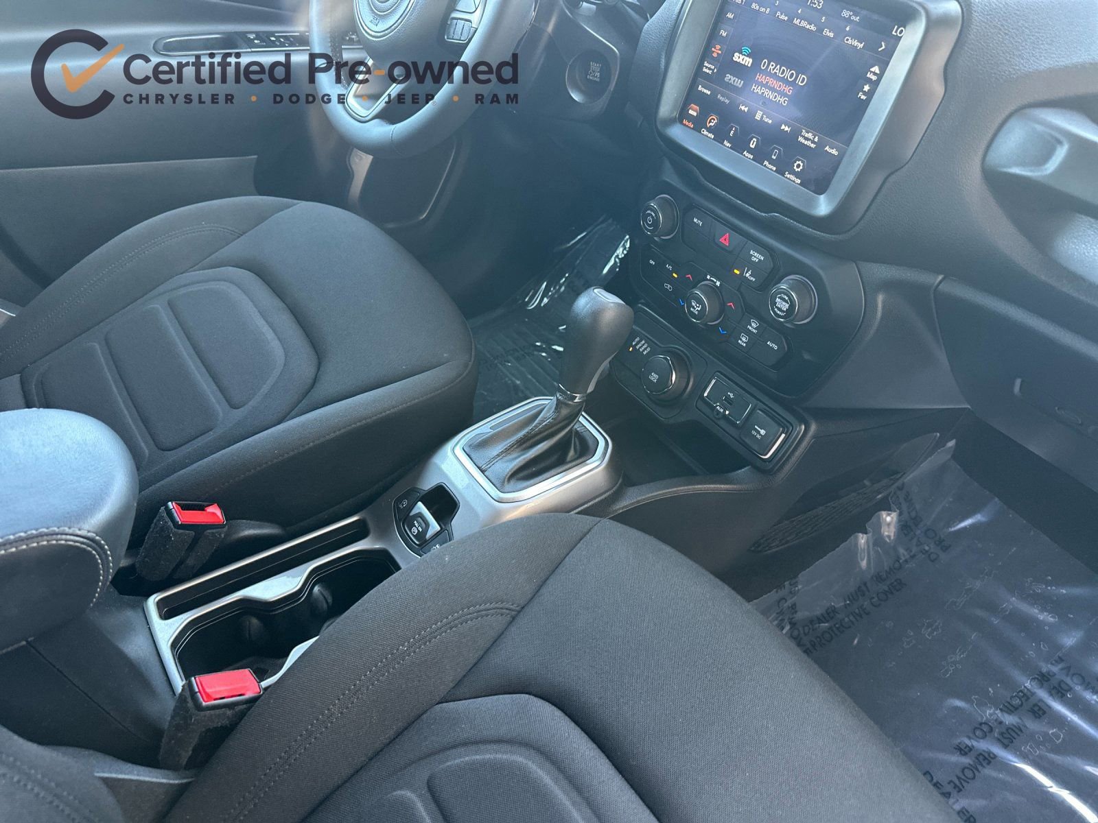 Certified 2022 Jeep Renegade Latitude image 17