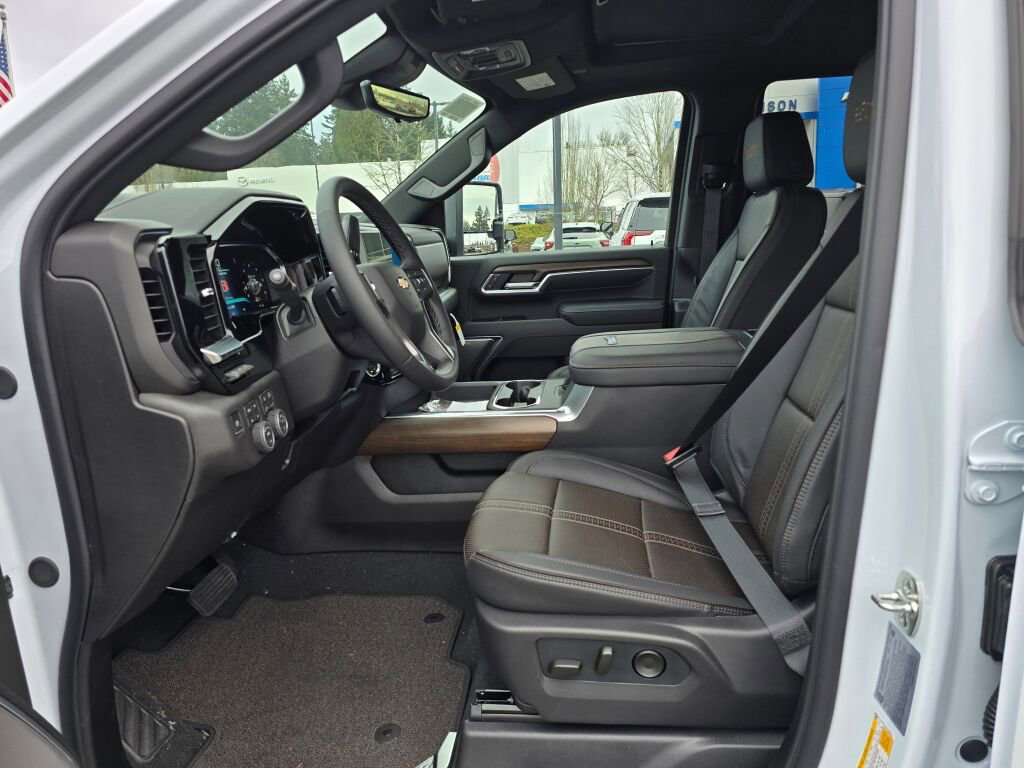 New 2026 Chevrolet Silverado 2500 High Country w/ High Country Premium Package AWD/4WD image 22