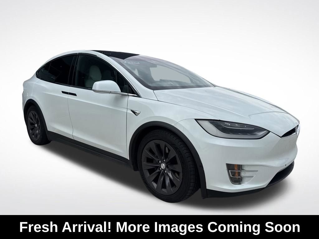 Used 2017 Tesla Model X AWD/4WD image 1