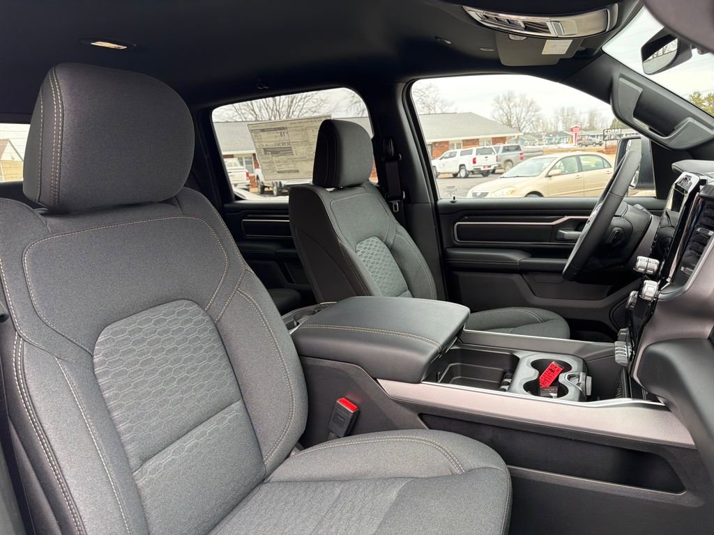 New 2026 RAM 1500 Big Horn AWD/4WD image 24